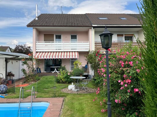 Wunderschönes Reihenendhaus mit Pool in Gundelfingen in ruhiger Wohnlage