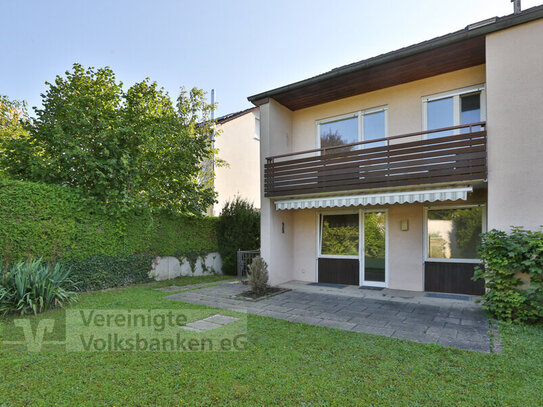 Familienglück! Doppelhaushälfte mit Garten und Garage in Waldenbuch