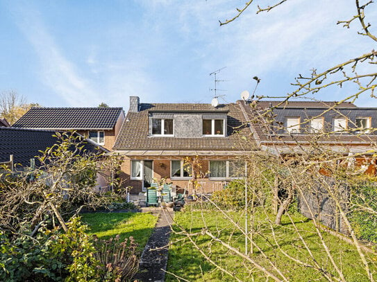 Einfamilienhaus mit Potenzial mitten in Hürth-Gleuel: Großzügiges Grundstück und idyllischer Garten