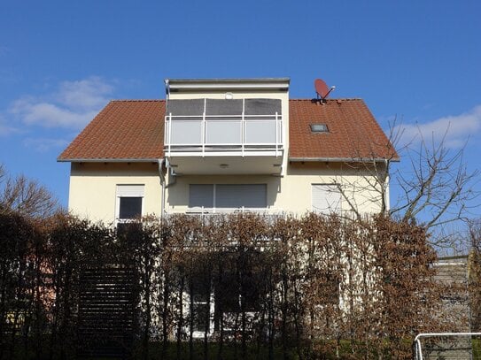 Moderne 3-Zimmer-Eigentumswohnung mit Balkon und PKW-Stellplatz