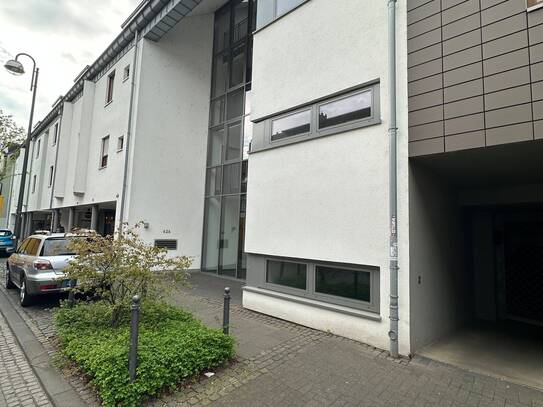 Eleganz trifft Raum: Exklusive 4-Zimmer-Wohnung in Toplage