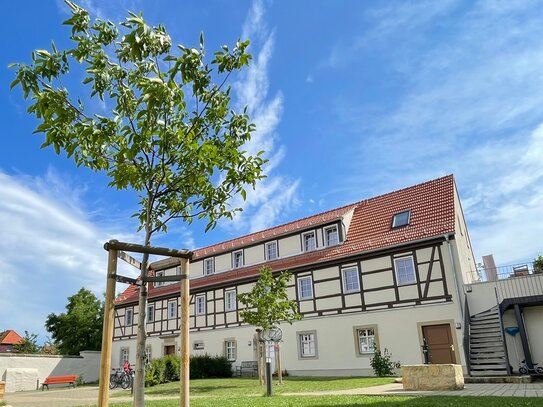 traumhafte 2- Raum Wohnung im idyllischen Dreiseitenhof