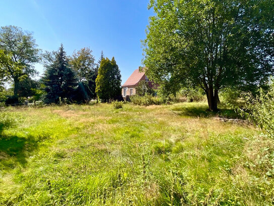 Traumhaftes Baugrundstück in idyllischer Lage