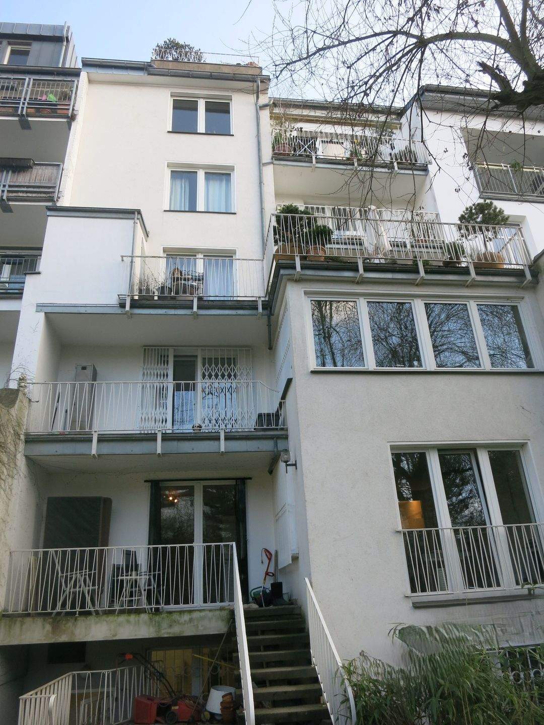 WOHN- UND GESCHÄFTSHAUS IN SEHR GEFRAGTER LAGE - DÜSSELDORF ZOO