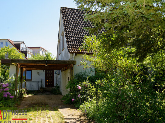 172m² Wohnfläche! Sanierungsbedürftiges Einfamilienhaus.