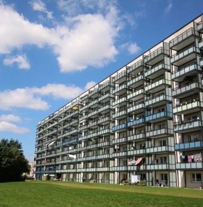 Helle 2-Zi.Whg. mit Balkon u. Aufzug in Kiel-Suchdorf