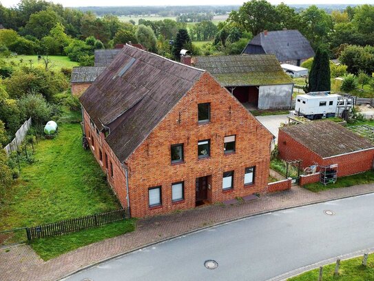 Natur und Komfort vereint: Höhbecker Wohnidyll mit großem Garten