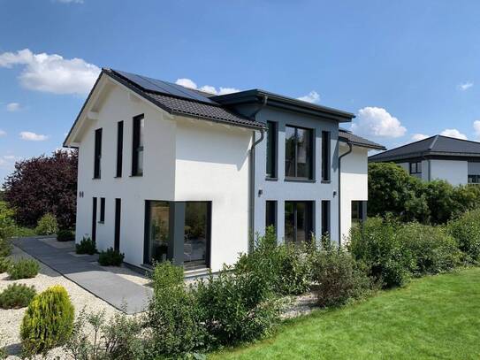 GENIESSEN SIE IM NÄCHSTEN JAHR DEN SOMMER AUF DER TERRASSE IHRES NEUEN HAUSES! TEL. 01714863595