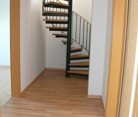 !!!!!!!! DG/Maisonette, 3,5 Raum-Wohnung - nahe dem Küchwald gelegen !!!!!