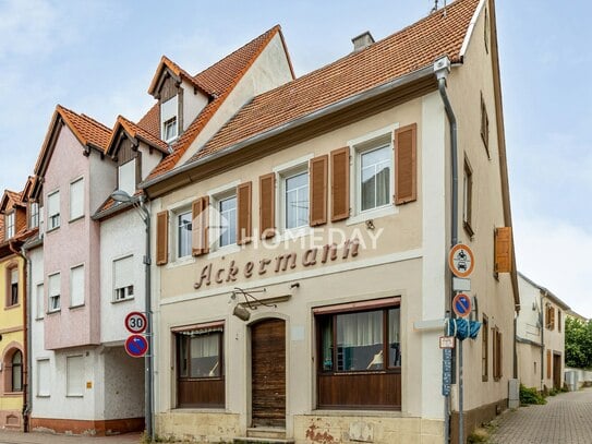 Mehrfamilienhaus mit gemütlicher Weinstube im "Dornröschenschlaf"