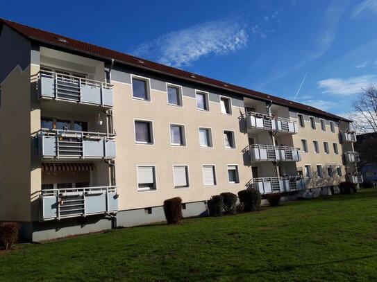 Bei VIVAWEST die Sonnenstrahlen auf dem eigenen Balkon genießen.