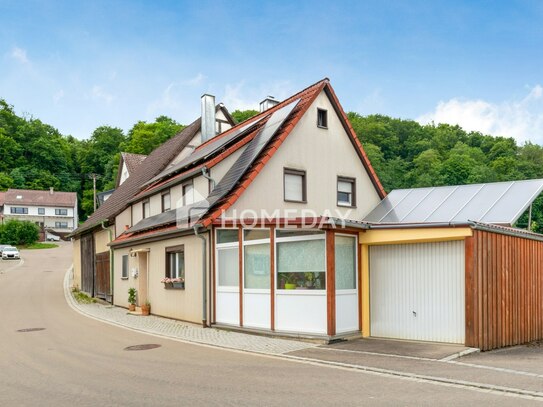 Einziehen und Wohlfühlen - Ansprechendes Einfamilienhaus mit Schrebergarten, Garage und Solaranlage