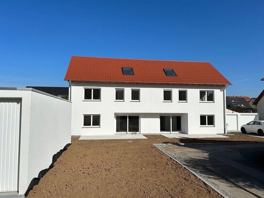 Doppelhaushälfte im Herzen von Löchgau