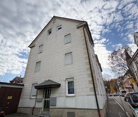 Esslingen-Zentrumsnah-Wohnen mit großer Garage