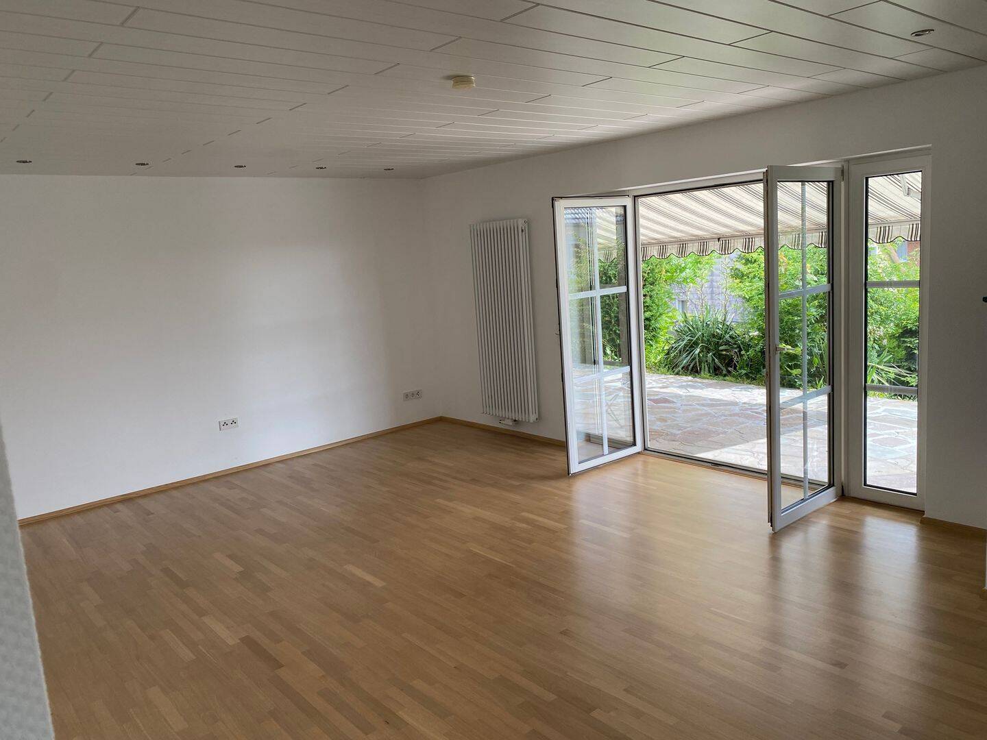                                                               EG- Wohnung im 2FH mit B&uuml;ro im Souterrain KS Nordshausen                                                       in Nordshausen (Kassel)