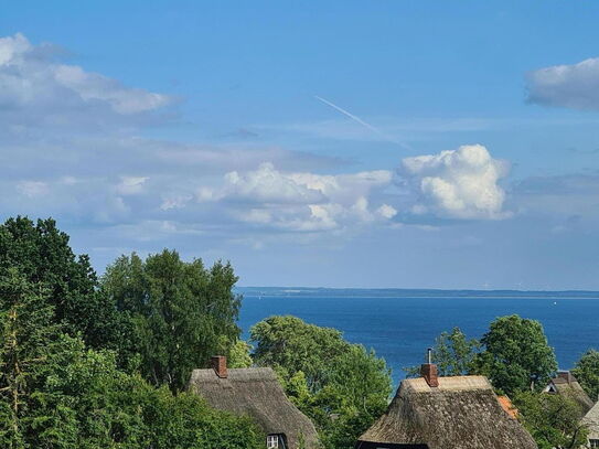 EFH mit ELW, Garage, beheiztem Schwimmbad und Ostseeblick