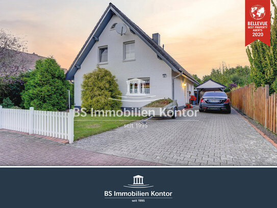 Papenburg! Einfamilienhaus mit Carport, überdachte Terrasse, Gartenanlage und Blockhaus in ruhiger Lage!