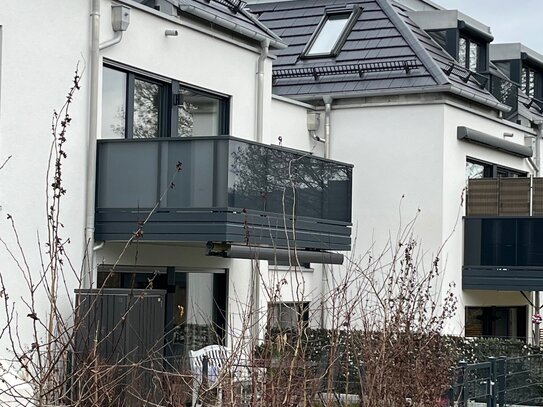 Herrsching, Top Lage, freie 2 Zimmer Wohnung mit ca. 70 qm, Baujahr 2022