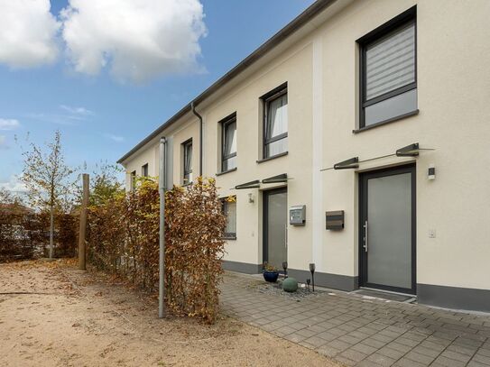 Modernes Reihenmittelhaus mit vielseitigem Raumangebot und Süd-Garten in Dietzenbach