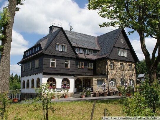 Denkmalgeschütztes Landhotel mit Herz und Charme, idyllische Lage im Osterzgebirge bei Altenberg