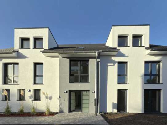 Seelze-Stadtkern: Neue 4-Zi.-Maisonette-ETW mit Fahrstuhl und Balkon im puristischen Wohnstil