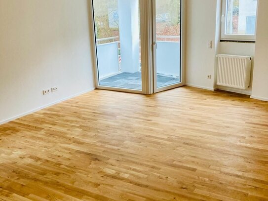 Neu renovierte Wohnung 2,5 ZKB + Balkon in moderner Wohnanlage