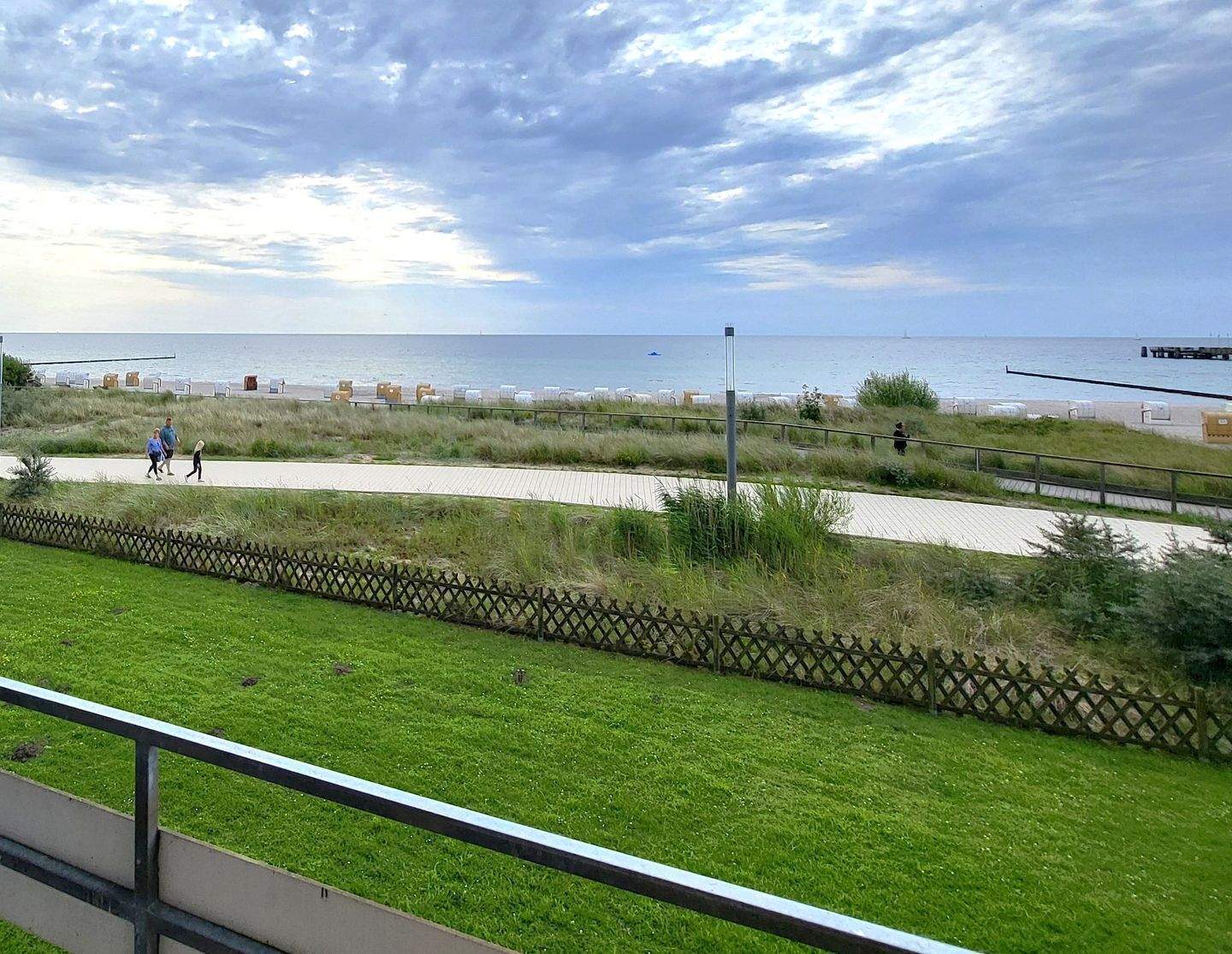 Immobilie in Großenbrode - Unverbaubarer Ostseeblick und nur 50 Meter bis zur Ostsee. Eigentumswohnung in Großenbrode in allerbester Lage. - Bild 0