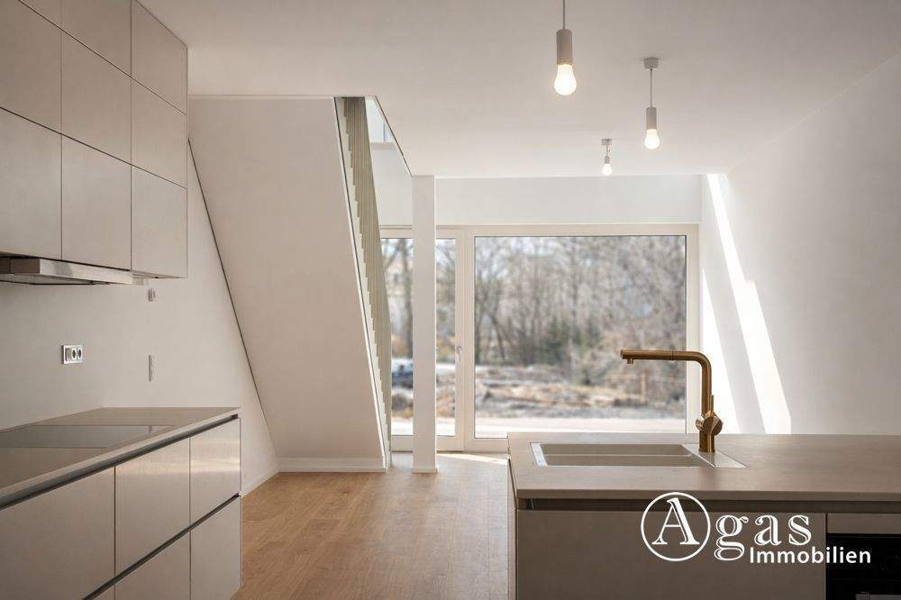 ERSTBEZUG! Stilvolle 3-Zimmer-Maisonettewohnung mit Garten in Wedding - Photo 1