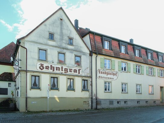 Gastronomieeinheit mit Rohbau als Mehrfamilienhaus oder Hotel