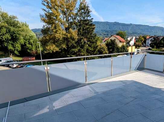 Elegante 2-Zimmer-Wohnung mit toller grosser Dachterrasse im exklusiven Neubau