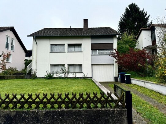 Freistehendes Einfamilienhaus in Toplage in der Albert-Weisgerber-Allee