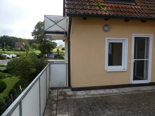 2 Zimmer Wohnung mit großer Dachterrasse in Roßtal, am Bahnhof!