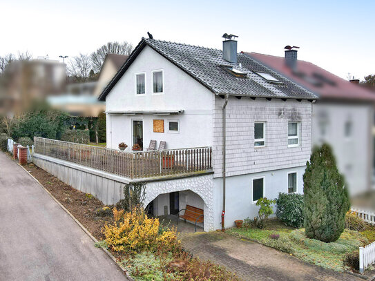 Charmante Doppelhaushälfte in Pforzheim-Würm - Ihr neues Zuhause mit Potenzial!