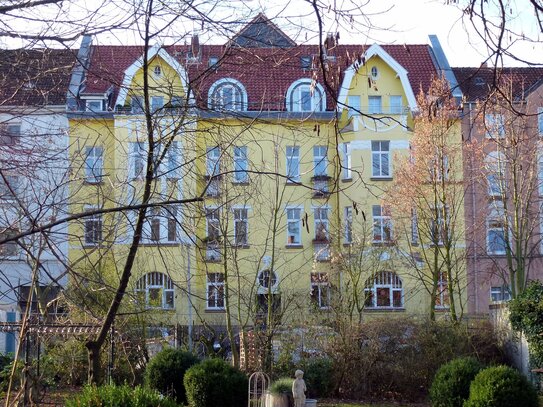 Geräumige 5-ZimmerWohnung in HannoverKirchrode in Jugendstil-Altbau