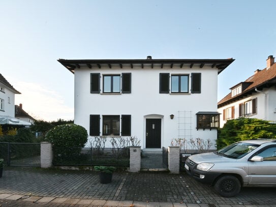 freistehendes Einfamilienhaus mit Garten, Kamin und viel Platz in ruhiger Lage von Weinheim