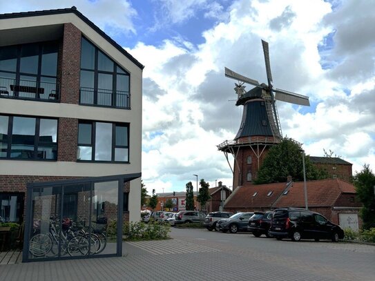 Wohnen am Norder Tief - Ferienwohnung mit Blick auf die Mühle!