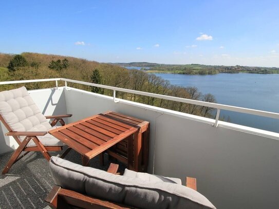 Süßestes Mini Penthouse mit einzigartigem Seeblick - top Ausstattung - sofort frei!!!!! Bad Segeberg!!!