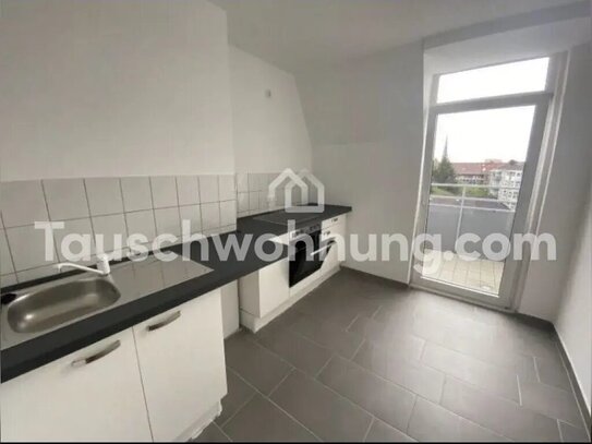 [TAUSCHWOHNUNG] Modernisierte 2 Whg, Balkon, Toplage