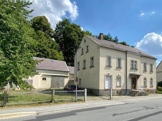 Mehrfamilienhaus in Cunewalde mit viel Nebengelass und 1950 q Grundstück