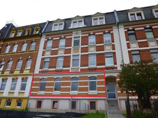 großzügige 3-Raum-Wohnung mit Terrasse