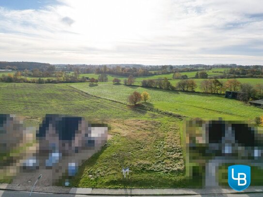 Hier wird bald Ihr Traumhaus stehen! Großes sonniges Grundstück in herrlicher Landschaft!