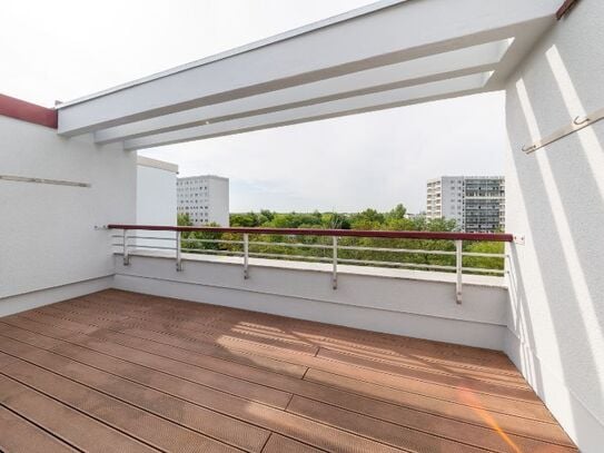 Helle Singlewohnung mit großer Dachterrasse in Halle