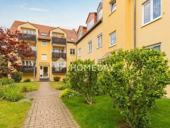 Praktische Ein- und Halbzimmer-Wohnung mit Loggia und Tiefgaragenstellplatz in Bühlau/Weißer Hirsch