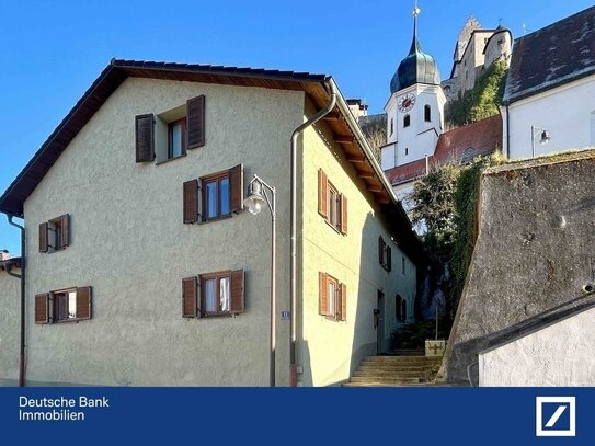 Historisches Stadthaus in zentraler Lage, sehr schön modernisiert