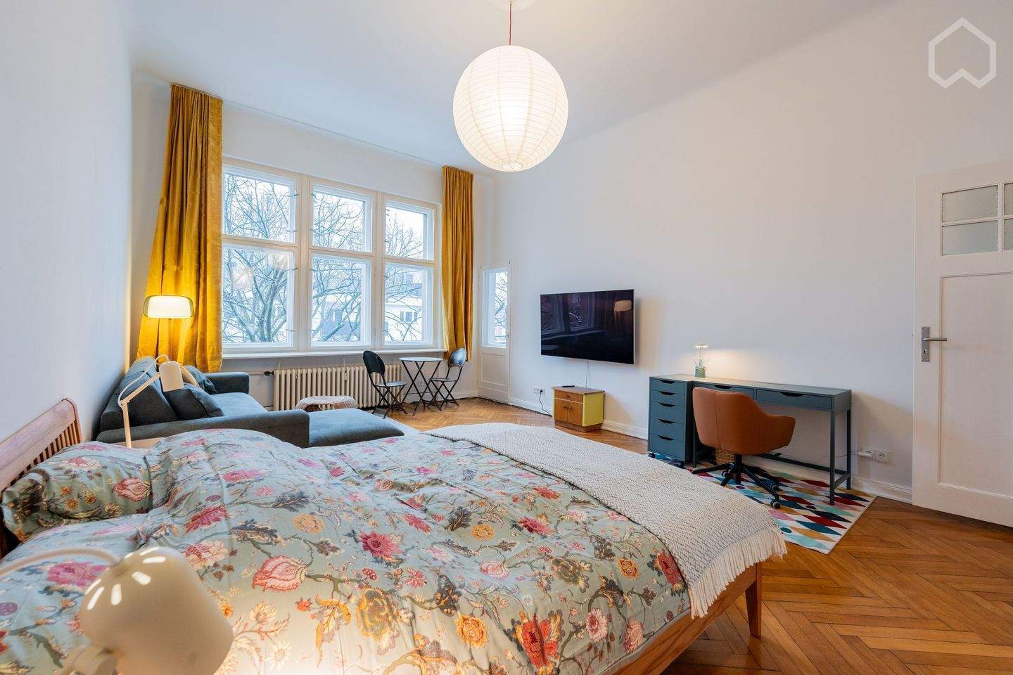 Tolle helle Wohnung mit Balkon in Charlottenburg - 5 Minuten Fussweg zu Ku'damm, Olivaer Platz und Preußenpark - Foto 1