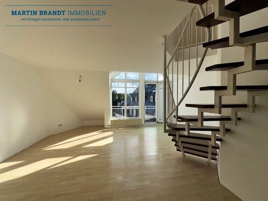 Über den Dächern von Idstein! Sonnige 2 Zimmer Maisonette Wohnung mit Balkon im Herzen der Stadt