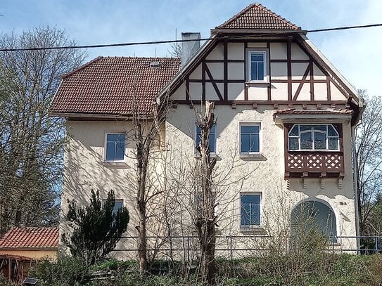 3-Familienhaus im Thüringer Wald. Bei Vollvermietung unglaublicher "Faktor 8" möglich.