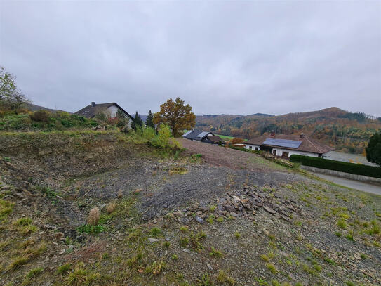 Baugrundstück mit herrlichem Fernblick in Hatzfeld - Reddighausen