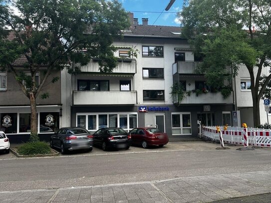 Attraktive Dreizimmerwohnung mit Balkon im Herzen von Karlsruhe/Durlach zu vermieten