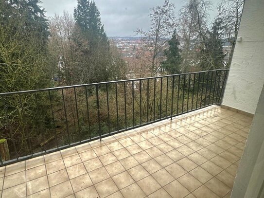 Schöne 2-ZKB mit Balkon und Einbauküche in zentraler Lage von Alt-Saarbrücken